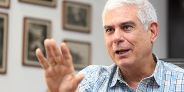 Rodolfo Parker afirma que es una “obligación” del Estado pagar el salario a diputados