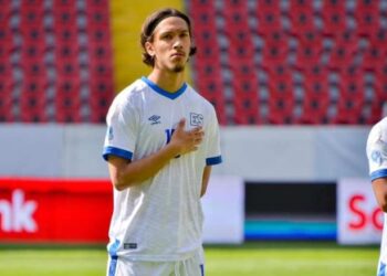 Federación de Finlandia contacta a Enrico Dueñas