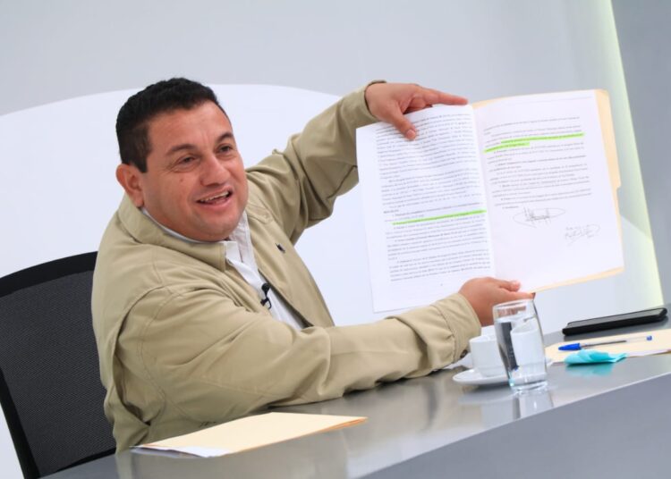 Ministro de Trabajo, Rolando Castro, exige a la Corte de Cuentas y FGR intervenir de oficio ante las insolvencias de alcaldes con el pago de trabajadores