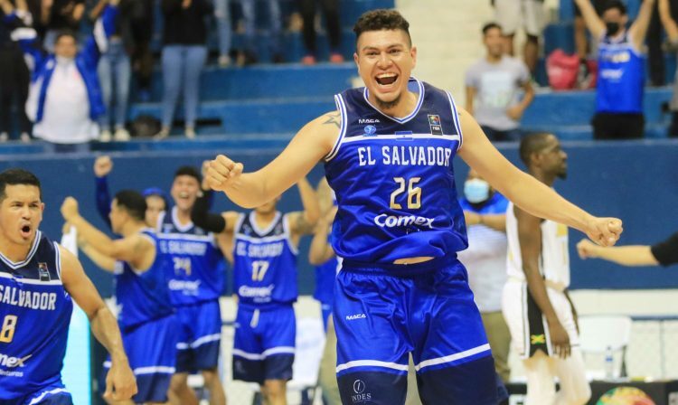 El Salvador derrota a Jamaica y avanza a la siguiente ronda del preclasificatorio