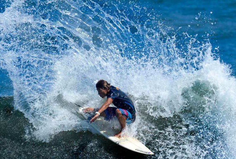 Preselección de surf intensificó sus entrenamientos