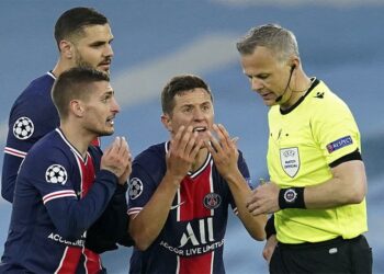 Ander Herrera: «El árbitro le dijo ‘que te jodan’ a Paredes y eso no lo podemos aguantar»