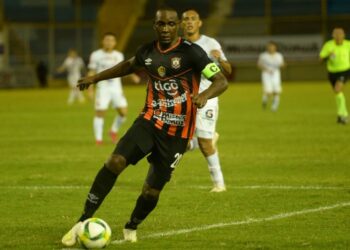 Andrés Quejada, capitán de Águila: “Perdonamos a la defensa más vulnerable del torneo”