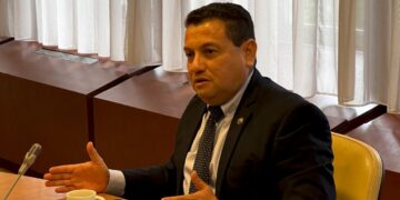 Ministro Rolando Castro coordina en Ginebra lanzamiento de programa para la Empleabilidad Juvenil