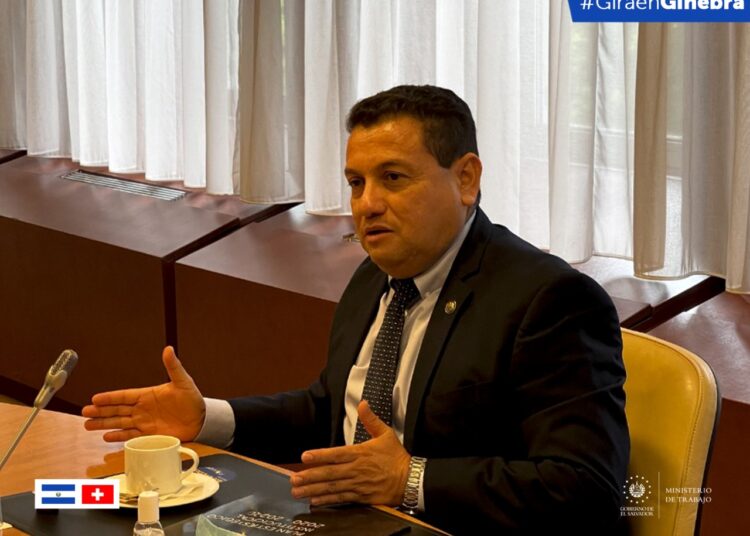 Ministro Rolando Castro coordina en Ginebra lanzamiento de programa para la Empleabilidad Juvenil