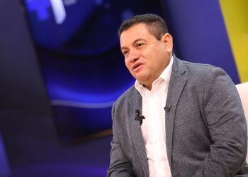 Ministro de Trabajo, Rolando Castro, enviará equipo de inspecciones para “corregir injusticia” contra empleado despedido por famosa panadería