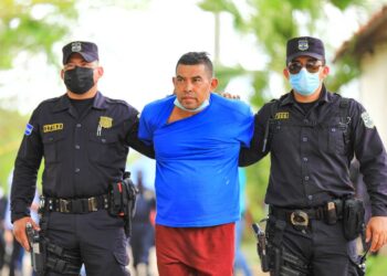 “Solo escuchamos un grito que decía ‘déjala’”. Las súplicas de las víctimas en masacre en Chalchuapa llegaron hasta las casas de los vecinos