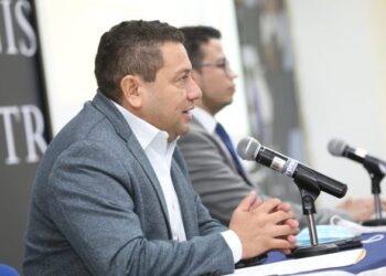 Ministerio de Trabajo tutelará el derecho de trabajadores de la Asamblea, pero «nunca de las plazas fantasmas», dice Rolando Castro