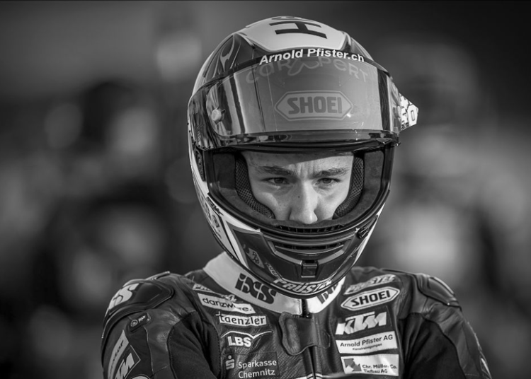 La lista de los pilotos muertos en las carreras de motociclismo a lo largo de la historia