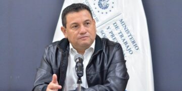 Ministerio de Trabajo verifica situación de despidos injustificados en El Salvador