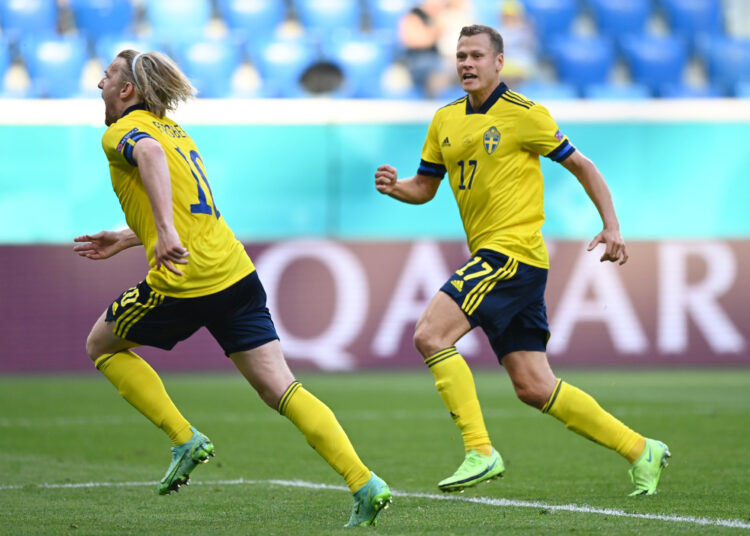 Suecia gana 1-0 a Eslovaquia y se coloca líder del grupo de España