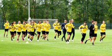 Enrico Dueñas inicia pretemporada con el Vitesse