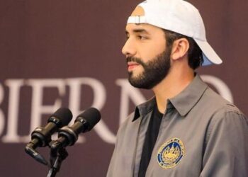 Bukele reconoce incremento de contagios y señala que “mucha gente dejó de cuidarse y no quiere vacunarse”