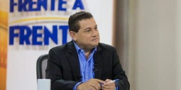 Rolando Castro afirma que el contingente de salvadoreños viajará esta semana a Canadá a realizar trabajos temporales por dos años