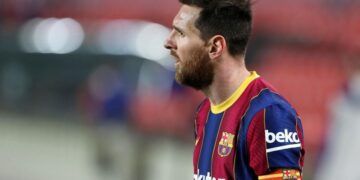 ¿Messi se  queda en el Barcelona por 5 temporadas?