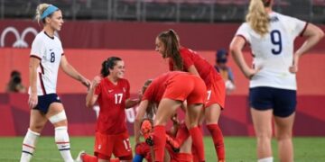 Canadá vence a la favorita Estados Unidos y buscará la medalla de oro ante Suecia