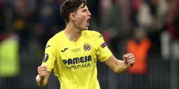 Emery confirma la oferta del Tottenham por Pau Torres