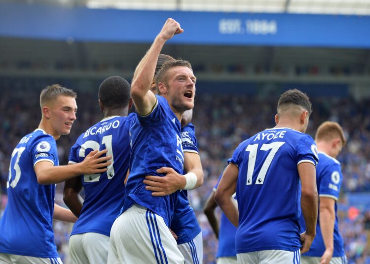 Vardy da al Leicester la primera victoria para los ‘foxes’
