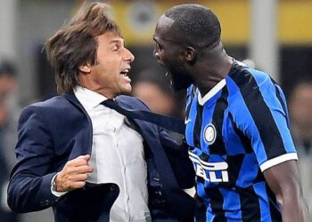 Conte sugiere que Tuchel no sabe utilizar a Lukaku
