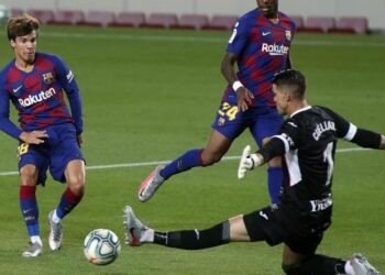Umtiti y Riqui Puig, apuestas estratégicas del club para esta temporada