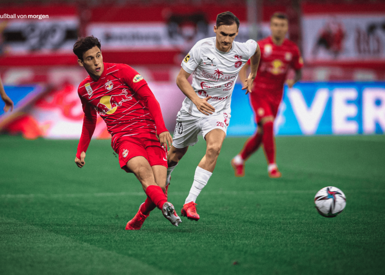 El Salzburgo, rival del Sevilla, abusa del Kalsdorf (8-0)