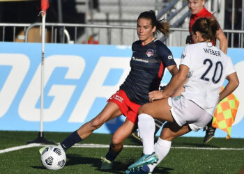 Jugadores de la liga de Estados Unidos paran partidos en protestas por casos de abuso sexual