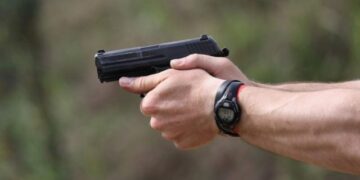 Autor de tiroteo en un instituto de Florida se declarará culpable de 17 asesinatos