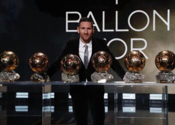 Messi, favorito para el Balón de Oro, frente a Lewandowski y Benzema