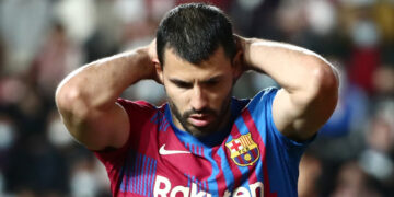 Medios europeos adelantan el retiro del ‘Kun’ Agüero