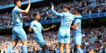 Manchester City y Liverpool abren su 2022 con clásicos en Londres