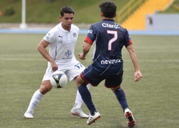 Alex Larín y Cremas buscan la remontada en la final ante Malacateco