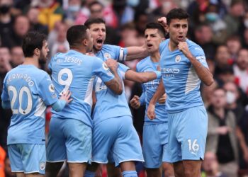 El City sigue imparable en Premier League tras vencer 2-1 al Arsenal