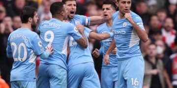 El City sigue imparable en Premier League tras vencer 2-1 al Arsenal