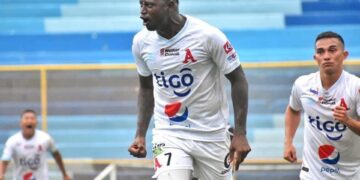 Duvier Riascos no continuará en Alianza FC