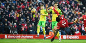Así fue el prodigioso gol de Mané ante el Norwich