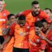 Ucrania suspende el fútbol por conflicto militar con Rusia