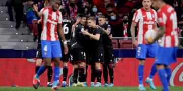El Atlético de Madrid cae en casa ante el colista Levante