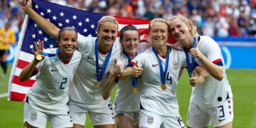 La selección femenina de Estados Unidos recibirá el mismo sueldo que los hombres