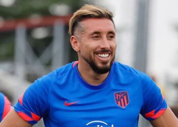 Héctor Herrera ficha con el Houston Dynamo de Darwin Cerén