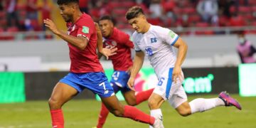 La FESFUT rebaja a 5 dólares el Sol General ante Costa Rica