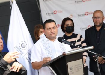 Ministro de Trabajo Rolando Castro coloca en puestos laborales a mujeres con discapacidad