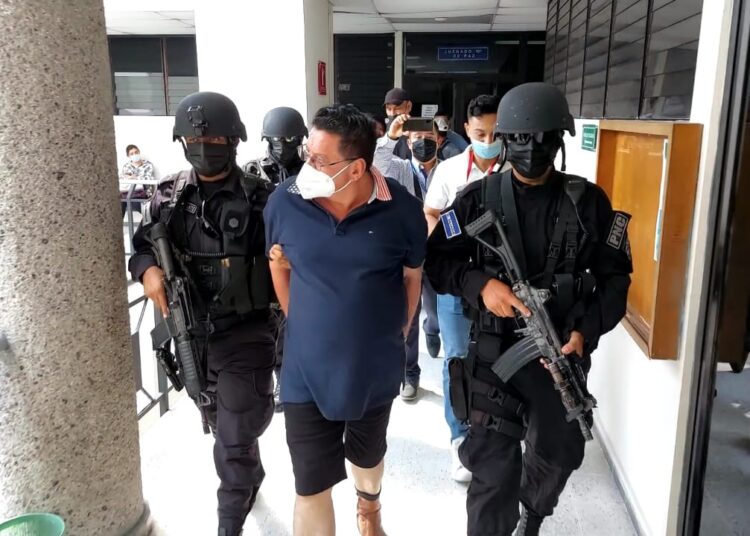 Decretan instrucción con medidas sustitutivas contra Catalino Miranda por aumento del pasaje