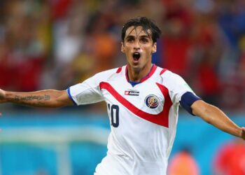 Bryan Ruiz: «El Salvador será el partido más difícil de la eliminatoria»