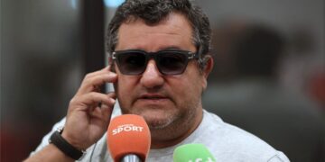Desmienten muerte de Mino Raiola, el mediático agente de Ibrahimovic y Haaland