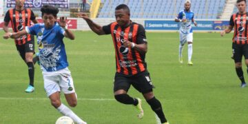 Águila propina goleada “monumental” con 10 jugadores