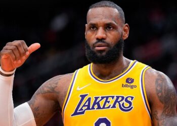 LeBron: «Conseguí lo que quería pero tengo hambre de más»