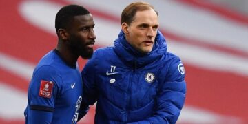 Tuchel: «Me decepcionó que el árbitro se lo pasara tan bien con Ancelotti»