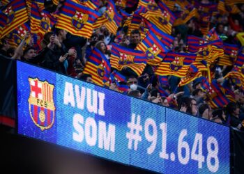 El Barça vuelve a batir el récord mundial de asistencia para un partido de fútbol femenino