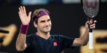 Roger Federer regresa al tenis un año después