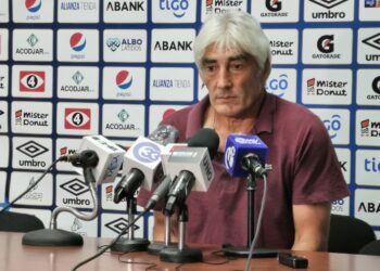 Santa Tecla anuncia a Ernesto Corti como técnico para el Apertura 2022